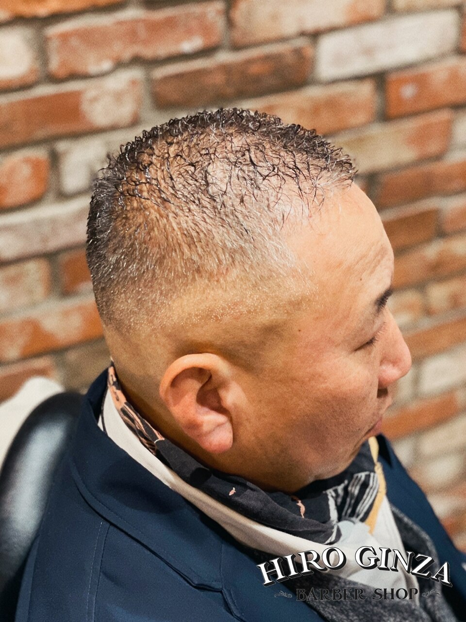 ナチュラルパンチパーマスタイル：L177250738｜ヒロギンザバーバー