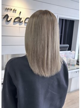 ブレス 小阪店(brace) ブリーチ一回透明感グレージュ☆☆☆