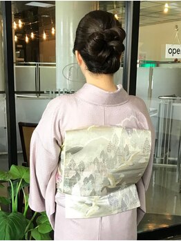 着付けのプロが結婚式やイベントなどの特別な1日を華やかに彩ります＊美しい和装で気分も晴れやかに♪