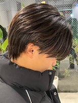 アイズ 海老名(AIZU)&nbsp;センターパート メンズカット ニュアンスパーマ 毛流れ