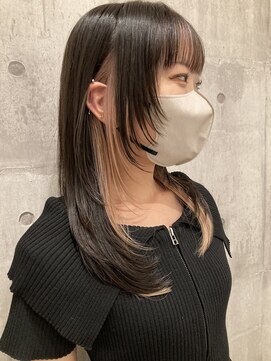 ビスポーク(BESPOKE) レイヤーカット／インナーカラー