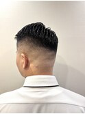 七三フェード短髪刈り上げ爽やか好印象ビジネスカット
