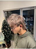 ホワイトグレージュ×メンズショートウルフ