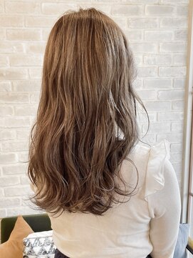 ネオリーブサイン 大森店(Neolive sign) 髪になじむナチュラルハイライト　ミルクティーベージュ【大森】