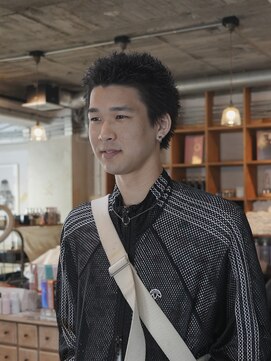 ヒカリス 中崎店(HIKARIS) メンズ × スパイキーショート