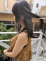 ミント(mint) 透明感オリーブグレー!マット/アッシュ/レイヤーカット