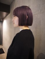カシ 中目黒(CASI)&nbsp;ブリーチ1回で叶う、秋の“葡萄カラー”ボブ。