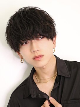 オーシャントーキョー 心斎橋(OCEAN TOKYO WEST) ラウンドマッシュシースルーフェザーショートウルフ