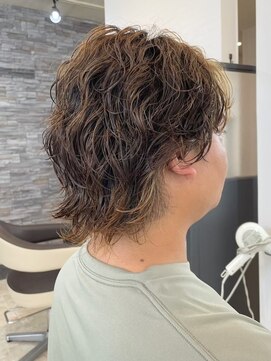 宇都宮ツイストスパイラルパーマツイストパーマセンターパート