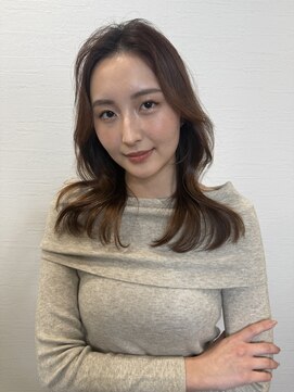 サク(Sac.) 顔周りカット×透明感カラー×グレージュSac.栃木優佑