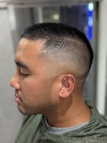 メグロバーバーショップロッポンギ 目黒六(MEGURO BARBER SHOP 6PPONGI) buzz cut