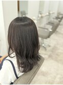 ゆる巻きコテ仕上げ×透明感ベージュ