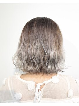 ハビット (habitt) 【habitt】グレージュ×ホワイトシルバー★