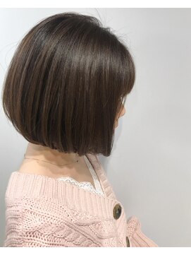 ハサミ(HASAMI) 【HASAMI.】ボブですね。