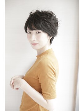 アフロディーテギンザ 神保町(APHRODITE GINZA) カール/セミディ/シアーカラー/姫カット［御茶ノ水/神保町］