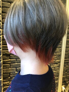 リベア トウキョウ 東大島店(Rever Tokyo) ショートボブ/２トーン/オリーブとピンク[東大島/東大島駅]