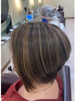 松本平太郎美容室 土浦パートワン(PART1)&nbsp;アシンメトリーショートスタイル30代40代50代　土浦　ハイライト