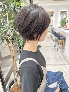 ステア ケース(stair case) 【馬場】大人黒髪前下がりハンサムショートボブ