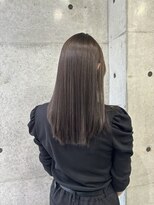 ニーゼロゼロナナ(2007)&nbsp;オリーブグレージュ