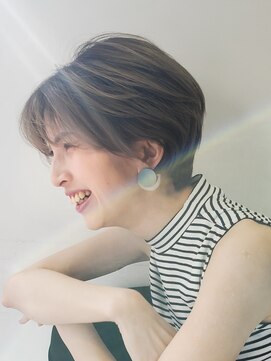 ブリュット(brut) 大人ショート