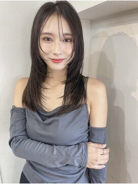 レイラバイアフロート 吉祥寺(Lila by afloat) 顔まわりカット/レイヤーカット/ロングレイヤー/韓国ヘア