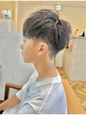 ツーブロック刈り上げマッシュショート束感メンズヘア