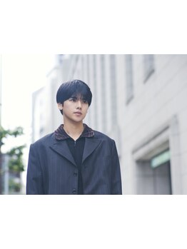 【北浜駅徒歩1分】オンオフ切り替え。トレンドを抑え,朝手間をかけない簡単スタイリングが叶うスタイルへ。