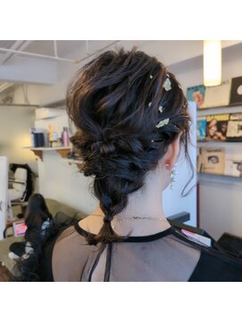 ティティーサッポロ(tity sapporo) ヘアセット