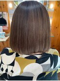 透明感ベージュボブ