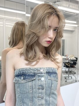 ランテルディ 渋谷(LANTERDIT) ミルクティ ブリーチ2回 海外ヘア