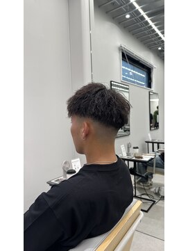 ジュール メンズ 大分(Joule men's) 短髪/スパイキーショート/スキンフェード/[大分駅]