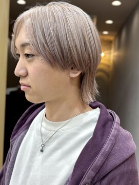 イギー(igggy) ハイトーンピンクベージュ☆ウルフヘアスタイル