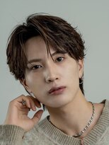 オーシャントーキョーオーバー 渋谷(OCEAN TOKYO OVER)&nbsp;韓国ヘアニュアンスコンマバングセンターパートフェザーパーマ