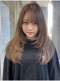 ハッシュカット/レイヤーカット/オリーブベージュ