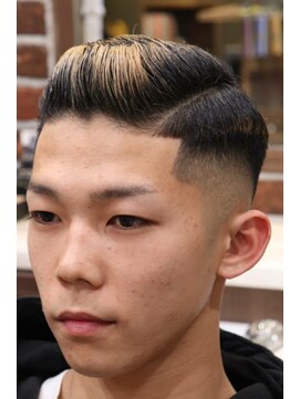 アクセプトザワールドバーバー(Accept the world barber) ポンパドール×フェード