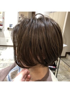 ティアラ 桜木町(TIARA) お客様style~前下りショート【ハンサムショート】