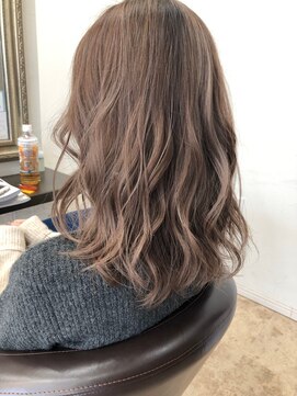 リッシュ 四街道店(Lish) ハイトーンベージュ