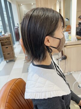 クイントネオリーブ 自由が丘正面口店(quint:neolive) 外ハネボブ