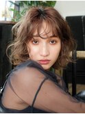 26ミリでくるくるふわふわ_グレージュカラーボブウルフ_49139