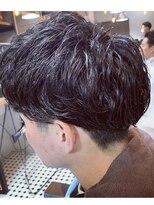 ディスイズバーバーセカンド(THIS IS BARBER 2nd)&nbsp;ニュアンスパーマ　自然なカールと束感