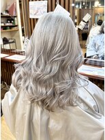 ブリッツレボルト(BLITZ R EVOLUT) ホワイトシルバーミディ ひろ