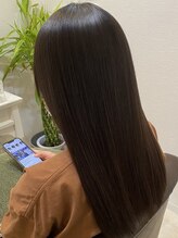 【 クセが強い方だけじゃない!?】美革ストレートは広がりやパサつき等の髪質改善にもオススメ♪