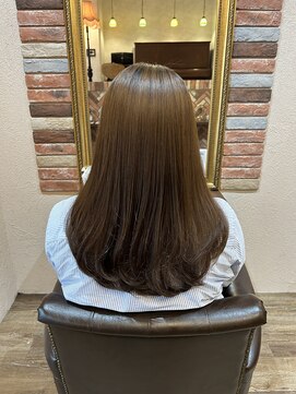 フェイバー 警固店(FAVOR) 髪質改善ストレート/縮毛矯正/オージュア/レイヤーカット