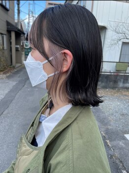 顔周りのカットで大きく印象が変わります！自分でスタイリングしても簡単に再現可能な、憧れのスタイルに♪