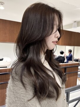 ジルブラン(JIL BLAN) 小顔美人レイヤーカットミディアムグレージュハイライトボブ