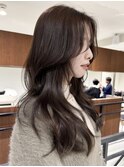 小顔美人レイヤーカットミディアムグレージュハイライトボブ