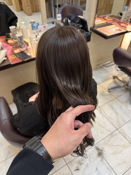 アルターリアン(aL ter LieN) 黒髪/ボブウルフ/ネビージュ/小顔/ワンレン/千葉/宮野翔