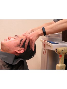 【20時迄受付可】お仕事帰りにも！髪のお悩みや頭皮の状態に合わせて選べるヘッドスパが人気♪