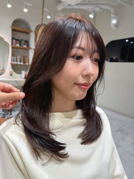 エレン 池袋(ElEn.) 小顔効果も抜群!キュートタイプの大人可愛くなる髪型