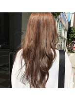 デフィー(DEFY)&nbsp;ピンクベージュのロングウェーブ